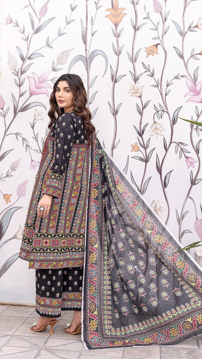3-Piece Ready-to-Wear | Khaddar | Elegance in Every Thread